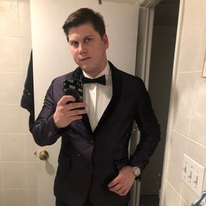 Meet your Posher, Alex